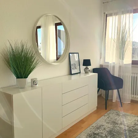 Hetzner Home - Schöne Ferienwohnung in Gunzenhausen Ferienhaus